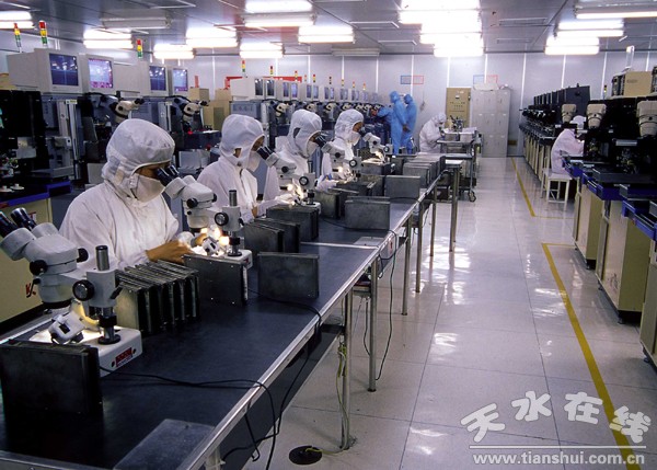 華天電子集團生產(chǎn)車間.JPG