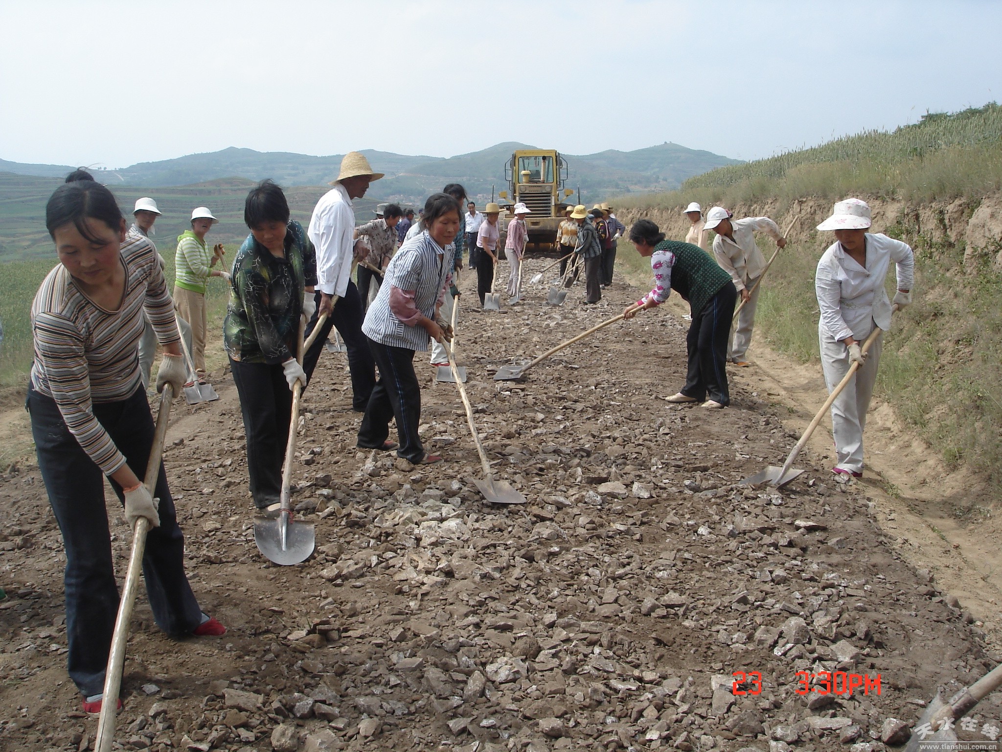 道路建設.JPG