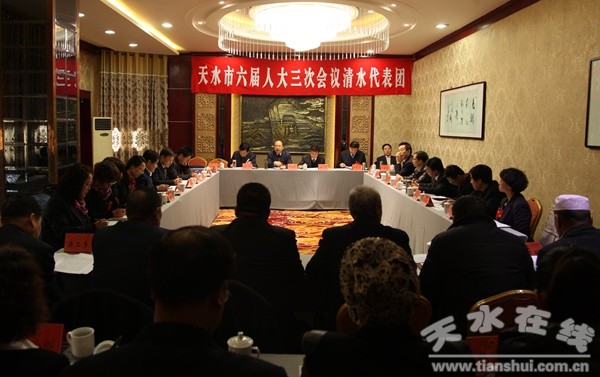 1228上午會議.JPG