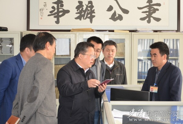 李淳調(diào)研 142.jpg 李淳調(diào)研 142.jpg