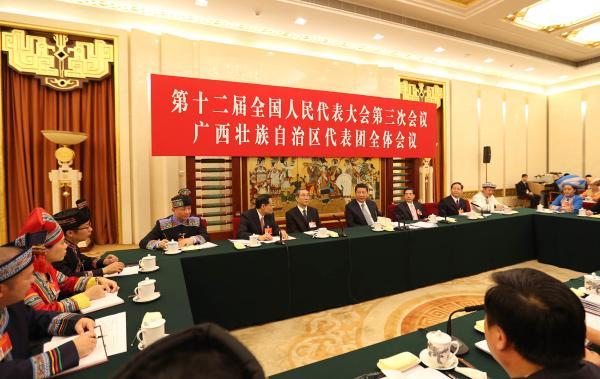 習(xí)近平今日上午參加廣西代表團(tuán)審議(圖)