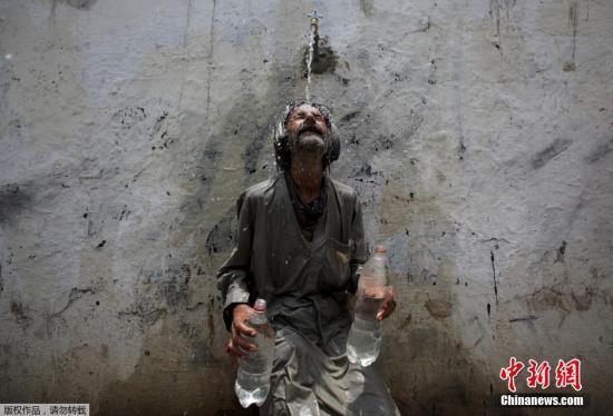 巴基斯坦高溫天氣持續(xù) 已致超過1000人死(圖)