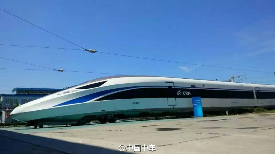 時速350公里“中國標準”動車組正式下線