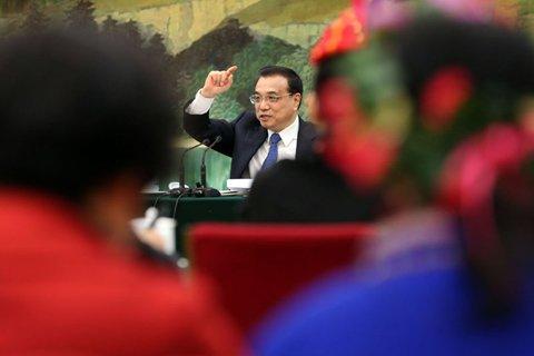 總理要求國辦工作人員上兩會“聽民意納民智”